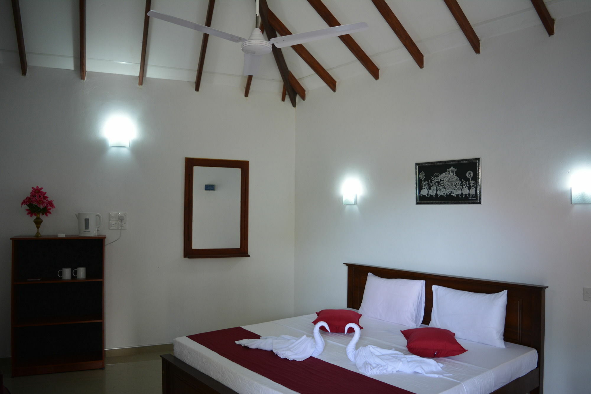 Blue Whale Lagoon Resort Ahangama Exterior photo