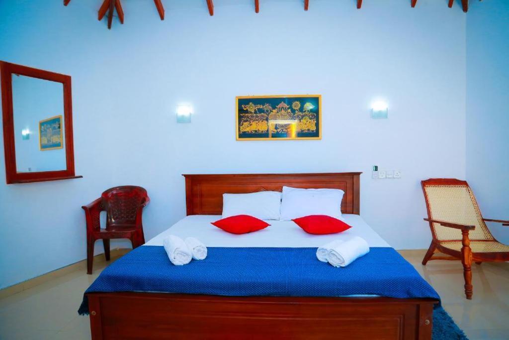 Blue Whale Lagoon Resort Ahangama Exterior photo