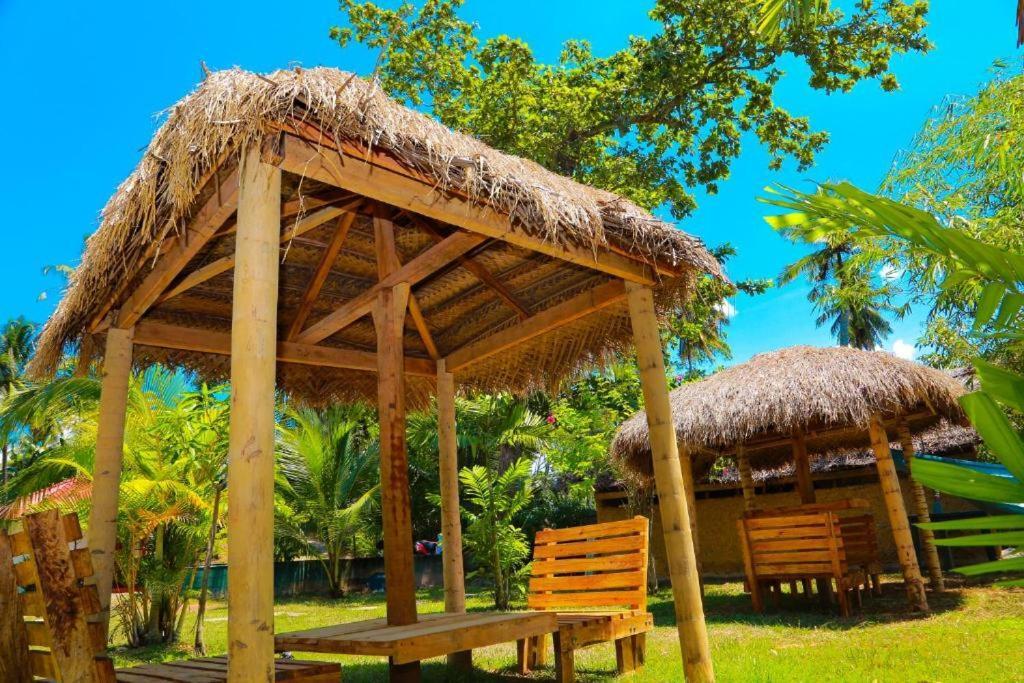 Blue Whale Lagoon Resort Ahangama Exterior photo