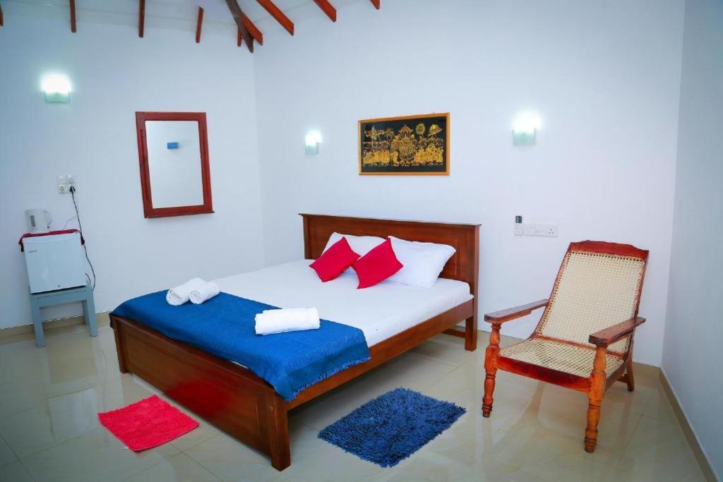 Blue Whale Lagoon Resort Ahangama Exterior photo