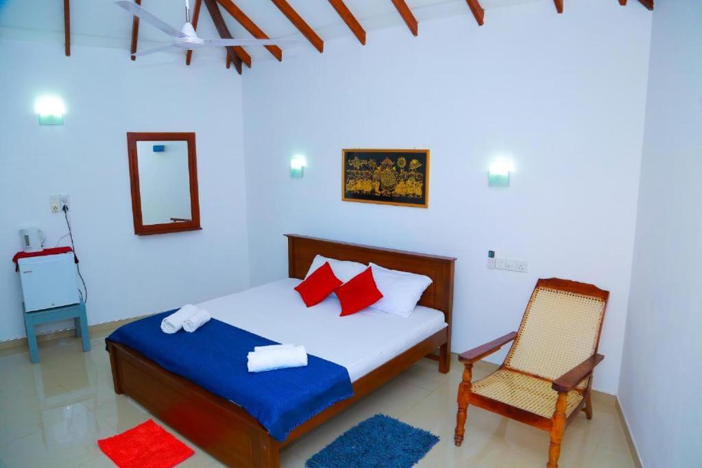 Blue Whale Lagoon Resort Ahangama Exterior photo